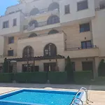 амара б3 студия Apartment *