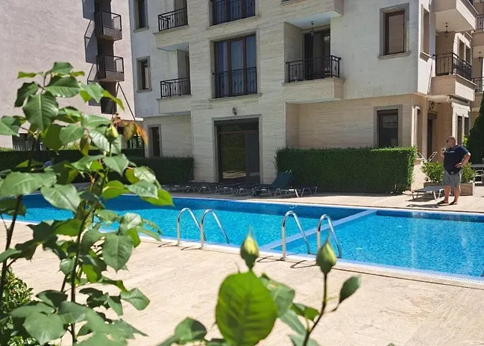 амара б3 студия Apartment *